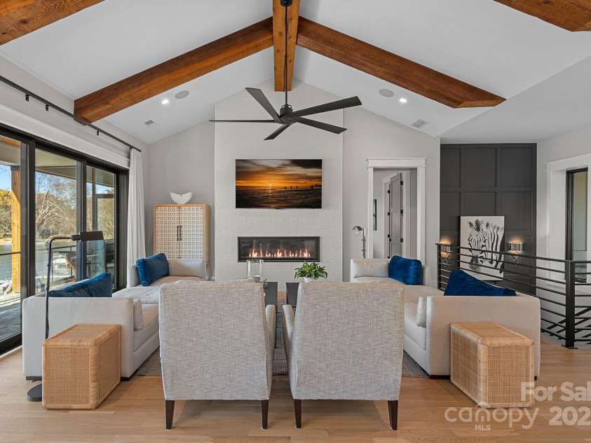 162 Maranta Road, Mooresville, NC 28117.  MLS# CAR4317741, YatesRealty ID 2843. 