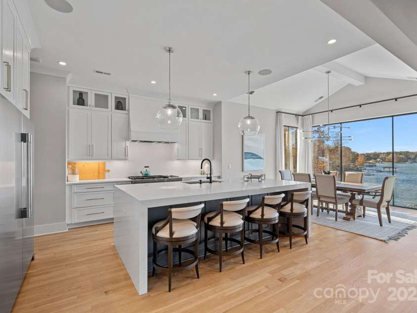 162 Maranta Road, Mooresville, NC 28117.  MLS# CAR4317741, YatesRealty ID 2843. 