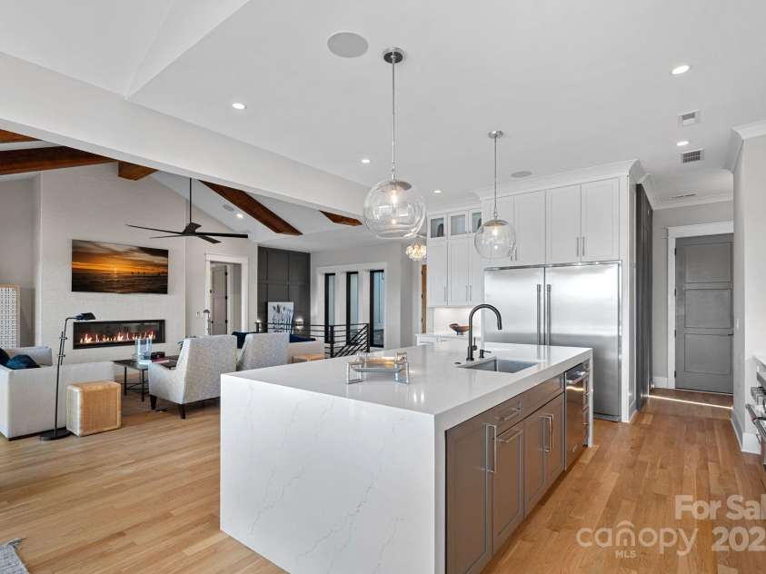 162 Maranta Road, Mooresville, NC 28117.  MLS# CAR4317741, YatesRealty ID 2843. 