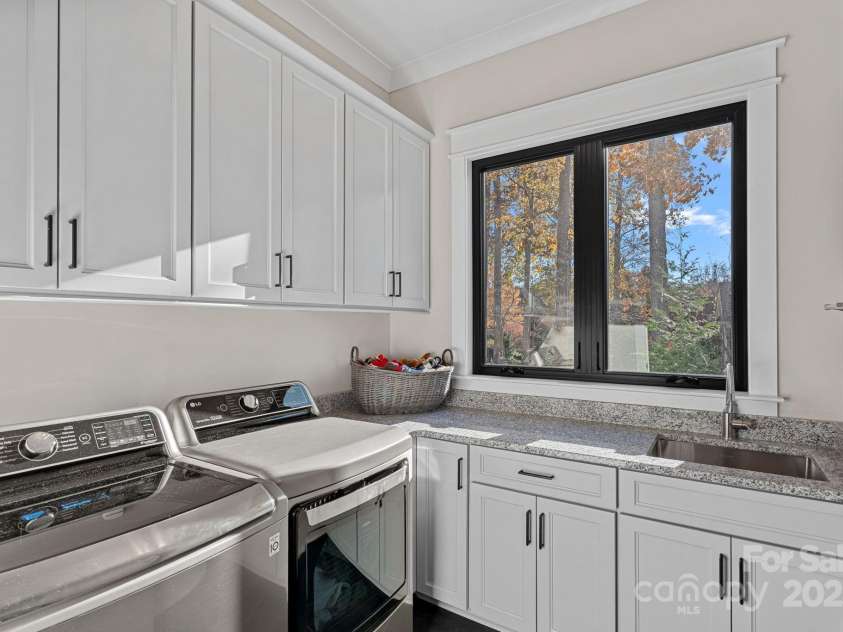 162 Maranta Road, Mooresville, NC 28117.  MLS# CAR4317741, YatesRealty ID 2843. 