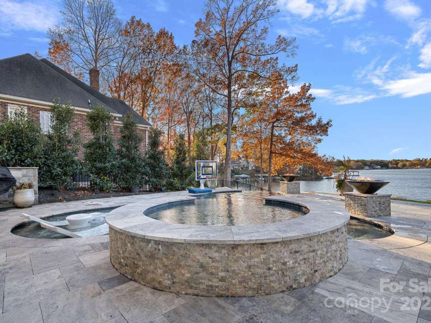 162 Maranta Road, Mooresville, NC 28117.  MLS# CAR4317741, YatesRealty ID 2843. 