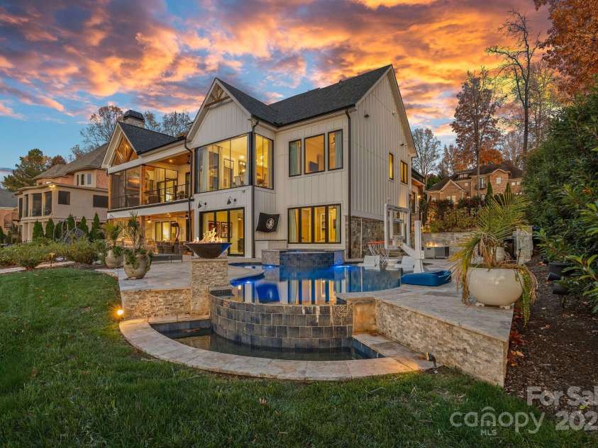 162 Maranta Road, Mooresville, NC 28117.  MLS# CAR4317741, YatesRealty ID 2843. 