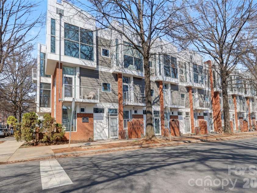 2094 Euclid Avenue, Charlotte, NC 28203.  MLS# CAR4352425, YatesRealty ID 2843. 
