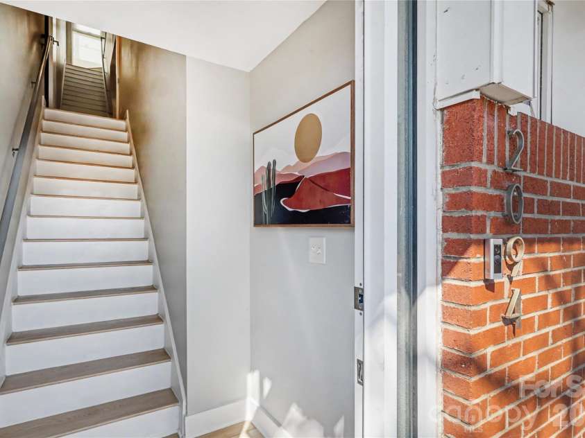 2094 Euclid Avenue, Charlotte, NC 28203.  MLS# CAR4352425, YatesRealty ID 2843. 