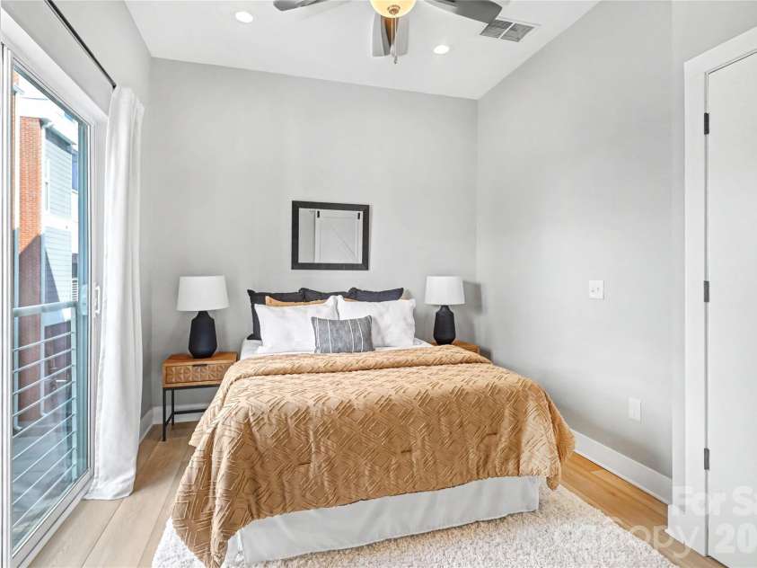 2094 Euclid Avenue, Charlotte, NC 28203.  MLS# CAR4352425, YatesRealty ID 2843. 