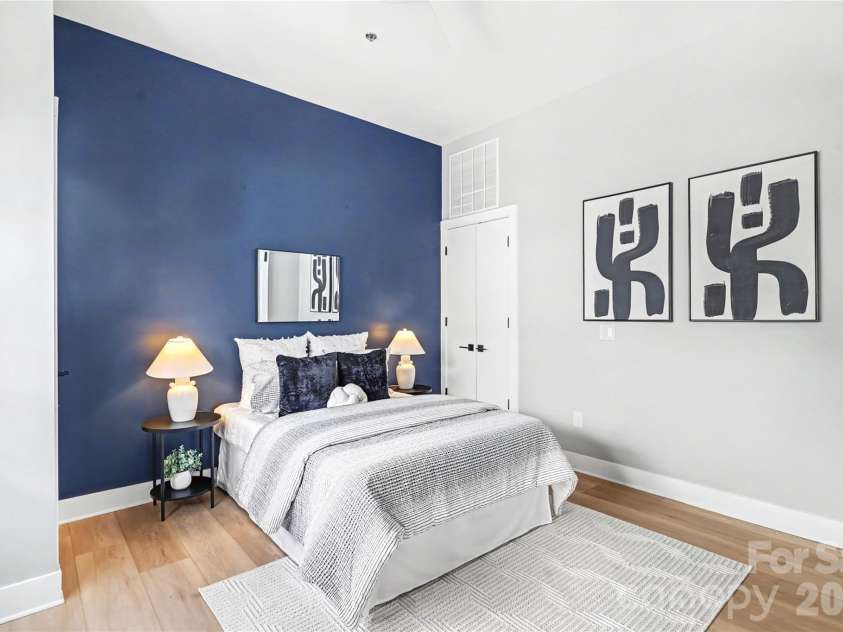 2094 Euclid Avenue, Charlotte, NC 28203.  MLS# CAR4352425, YatesRealty ID 2843. 