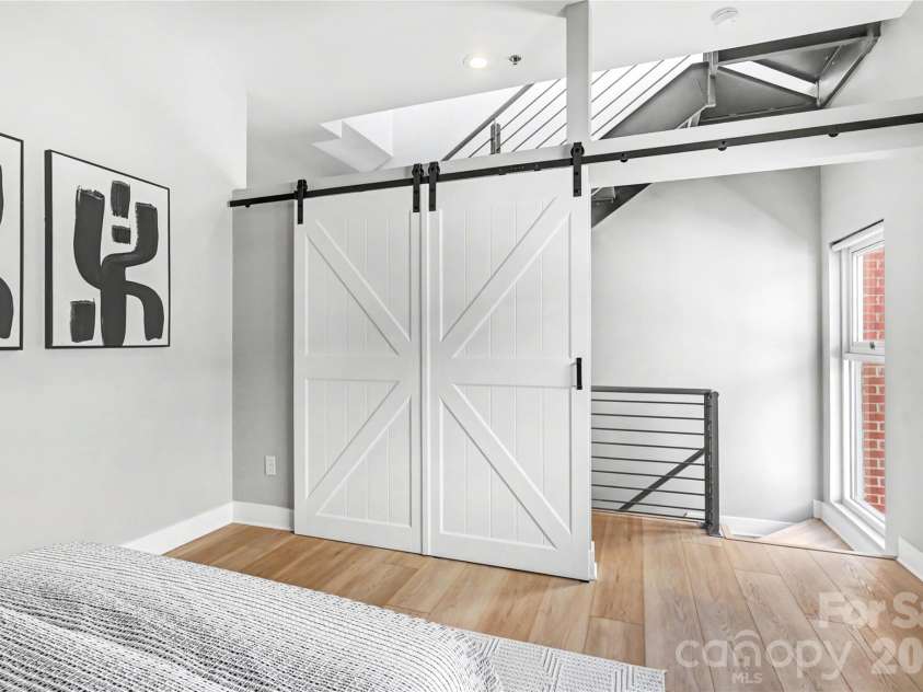 2094 Euclid Avenue, Charlotte, NC 28203.  MLS# CAR4352425, YatesRealty ID 2843. 