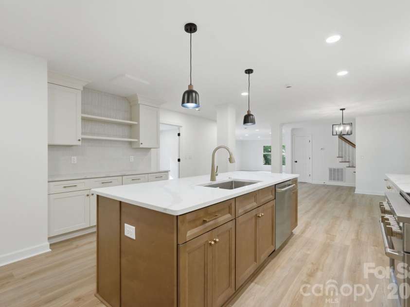3323 Lincoln Lane, Gastonia, NC 28056.  MLS# CAR4368845, YatesRealty ID 28430. 
