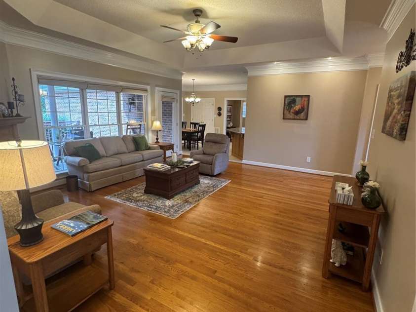 2911 Weatherfield Drive, Lincolnton, NC 28092.  MLS# CAR4285665, YatesRealty ID 28433. 