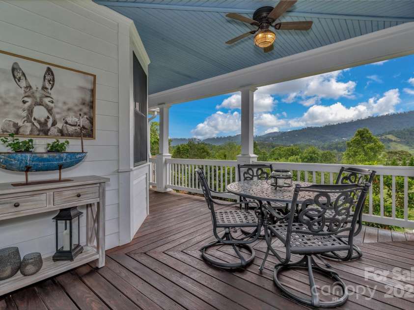 29 Bonnie Brae Drive, Weaverville, NC 28787.  MLS# CAR4266285, YatesRealty ID 28435. 