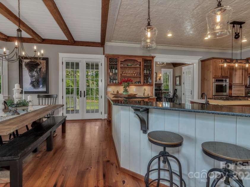 29 Bonnie Brae Drive, Weaverville, NC 28787.  MLS# CAR4266285, YatesRealty ID 28435. 