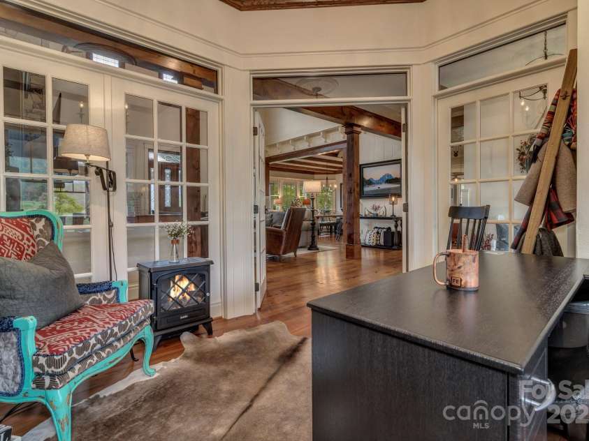 29 Bonnie Brae Drive, Weaverville, NC 28787.  MLS# CAR4266285, YatesRealty ID 28435. 