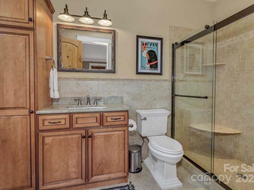 29 Bonnie Brae Drive, Weaverville, NC 28787.  MLS# CAR4266285, YatesRealty ID 28435. En-suite for guest bedroom #2.