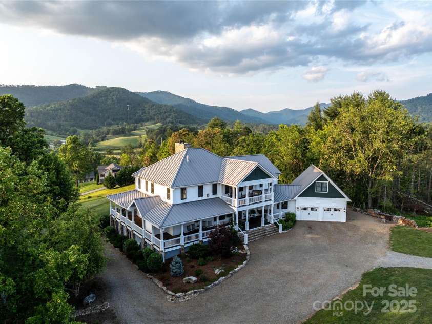 29 Bonnie Brae Drive, Weaverville, NC 28787.  MLS# CAR4266285, YatesRealty ID 28435. Multiple driveways for easy access to property