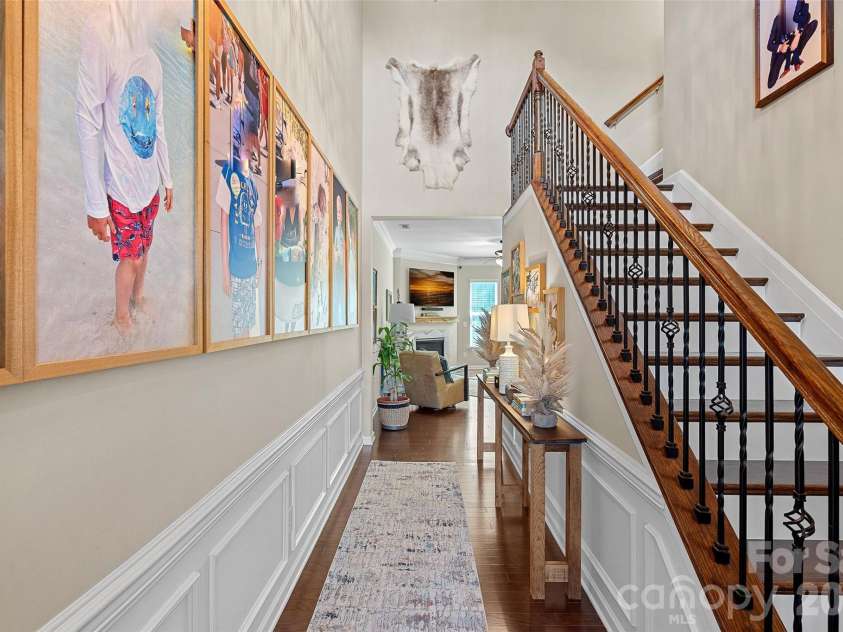 2207 Whitford Lane, Charlotte, NC 28210.  MLS# CAR4366216, YatesRealty ID 28436. Entrance Hall opposite view