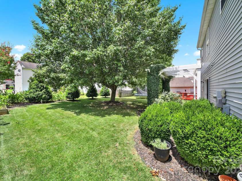 5876 Culloden Court, Concord, NC 28027.  MLS# CAR4282512, YatesRealty ID 28438. 