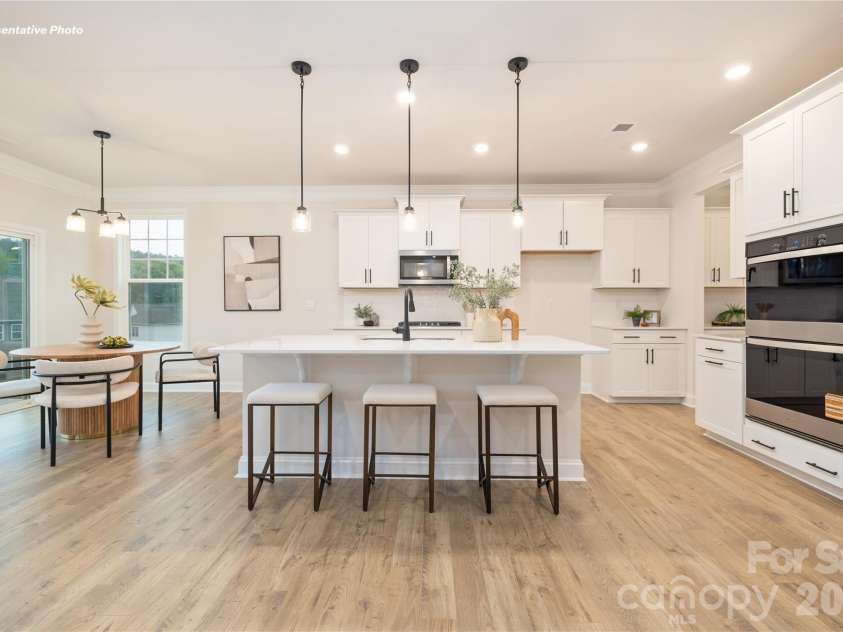 110 Ventnor Way, Mooresville, NC 28115.  MLS# CAR4371802, YatesRealty ID 28440. 