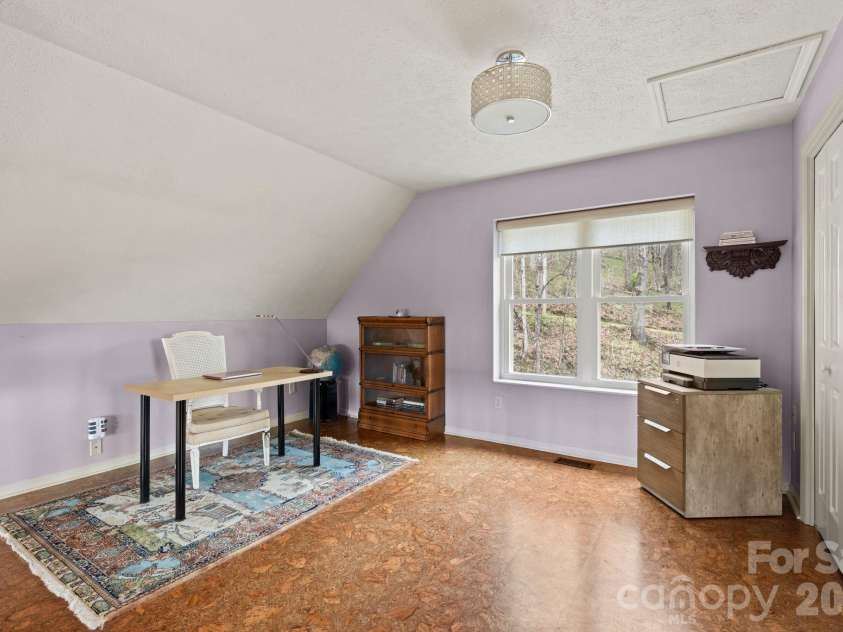 108 Hickory Forest Road, Fairview, NC 28730.  MLS# CAR4343902, YatesRealty ID 28441. 