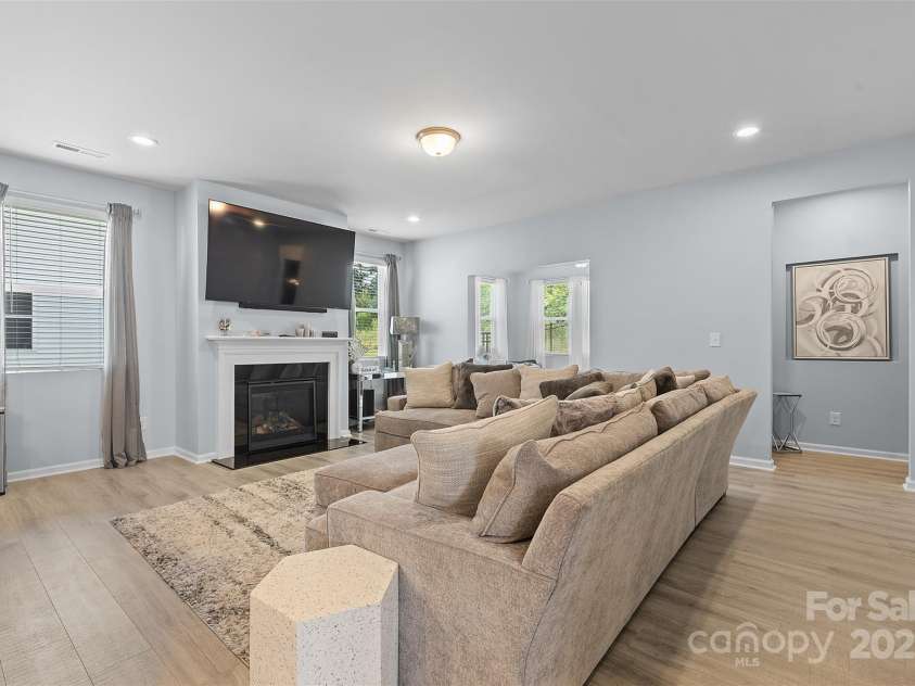 7628 Tanglewood Way, Denver, NC 28037.  MLS# CAR4281387, YatesRealty ID 28441. 