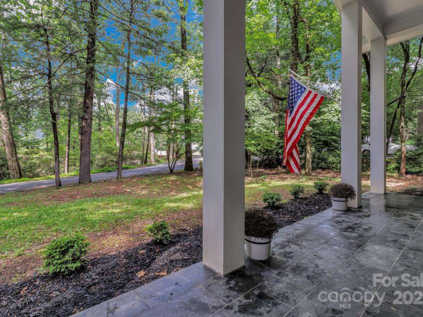 169 Echo Drive, Laurel Park, NC 28739.  MLS# CAR4267746, YatesRealty ID 28442. 