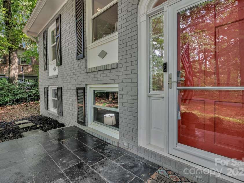 169 Echo Drive, Laurel Park, NC 28739.  MLS# CAR4267746, YatesRealty ID 28442. 