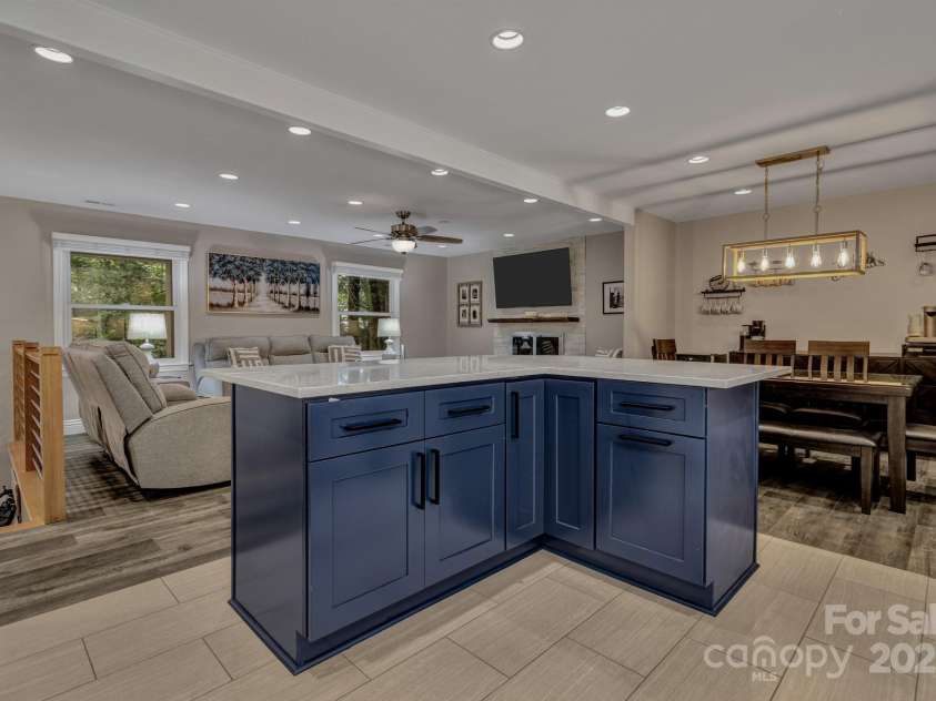 169 Echo Drive, Laurel Park, NC 28739.  MLS# CAR4267746, YatesRealty ID 28442. 