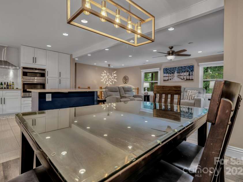 169 Echo Drive, Laurel Park, NC 28739.  MLS# CAR4267746, YatesRealty ID 28442. 