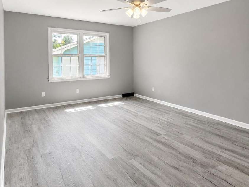 6016 Indian Brook Drive, Matthews, NC 28104.  MLS# CAR4377872, YatesRealty ID 28442. 