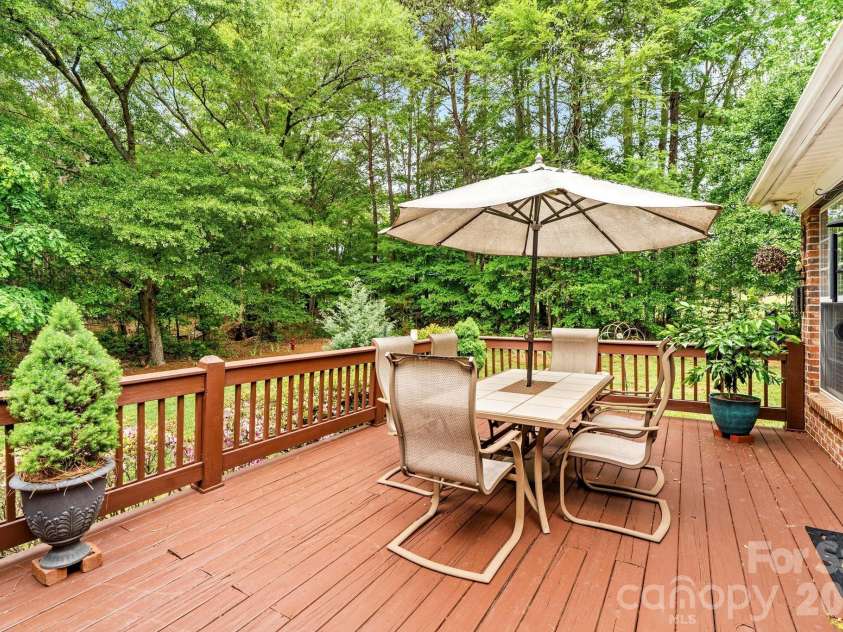 7767 St Andrews Lane, Denver, NC 28164.  MLS# CAR4379085, YatesRealty ID 28443. 