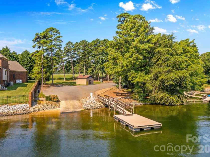 7767 St Andrews Lane, Denver, NC 28164.  MLS# CAR4379085, YatesRealty ID 28443. Private Boat Launch.