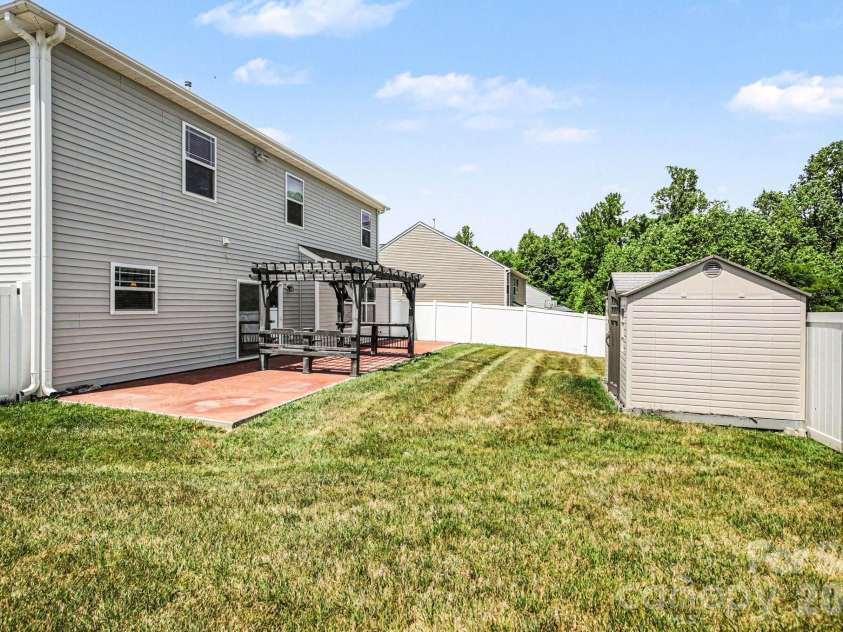 2506 Copperleaf Court, High Point, NC 27265.  MLS# CAR4383467, YatesRealty ID 28445. 