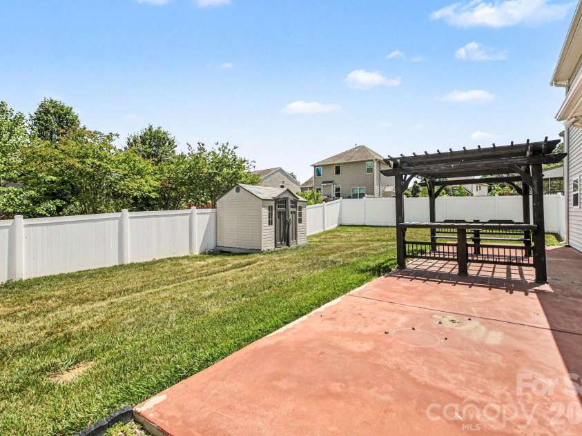 2506 Copperleaf Court, High Point, NC 27265.  MLS# CAR4383467, YatesRealty ID 28445. 