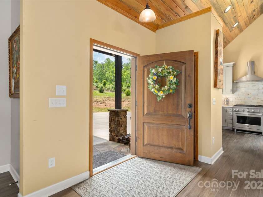 134 Olivia Trace Drive, Fletcher, NC 28732.  MLS# CAR4257309, YatesRealty ID 28446. Welcome home!