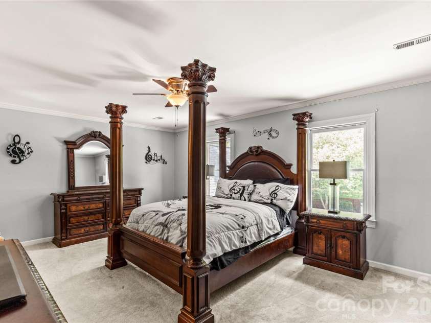 1933 Tara Trail, Lancaster, SC 29720.  MLS# CAR4383527, YatesRealty ID 28446. 