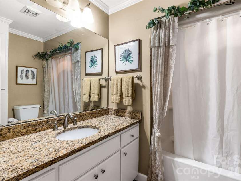 1933 Tara Trail, Lancaster, SC 29720.  MLS# CAR4383527, YatesRealty ID 28446. 