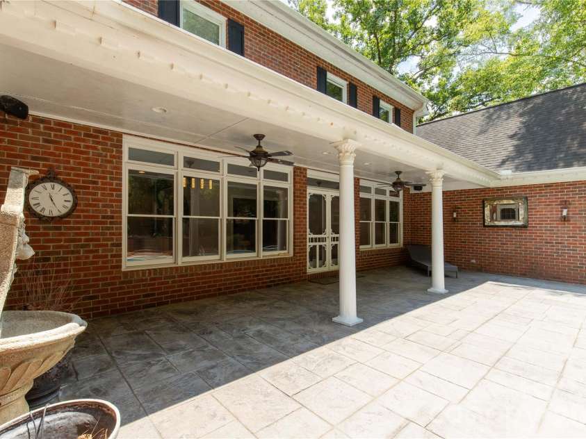 1933 Tara Trail, Lancaster, SC 29720.  MLS# CAR4383527, YatesRealty ID 28446. 