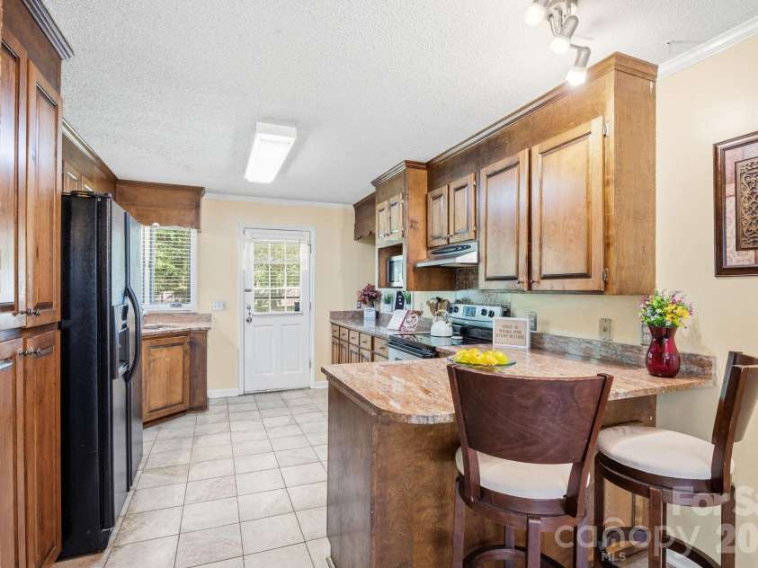 1775 Apple Tree Lane, Fort Mill, SC 29715.  MLS# CAR4380119, YatesRealty ID 28448. 