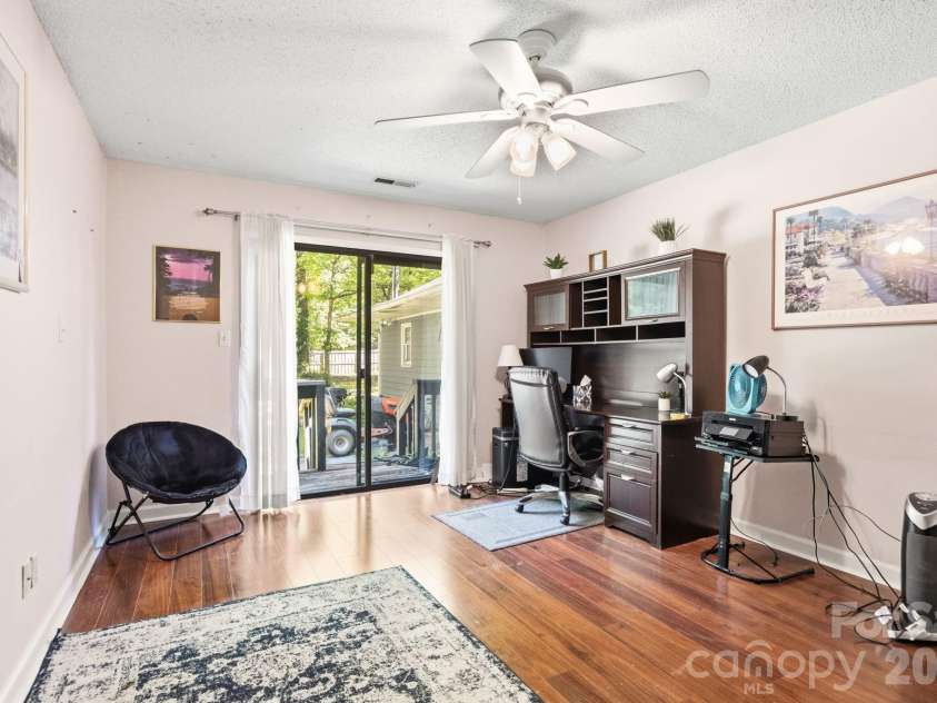 1775 Apple Tree Lane, Fort Mill, SC 29715.  MLS# CAR4380119, YatesRealty ID 28448. 