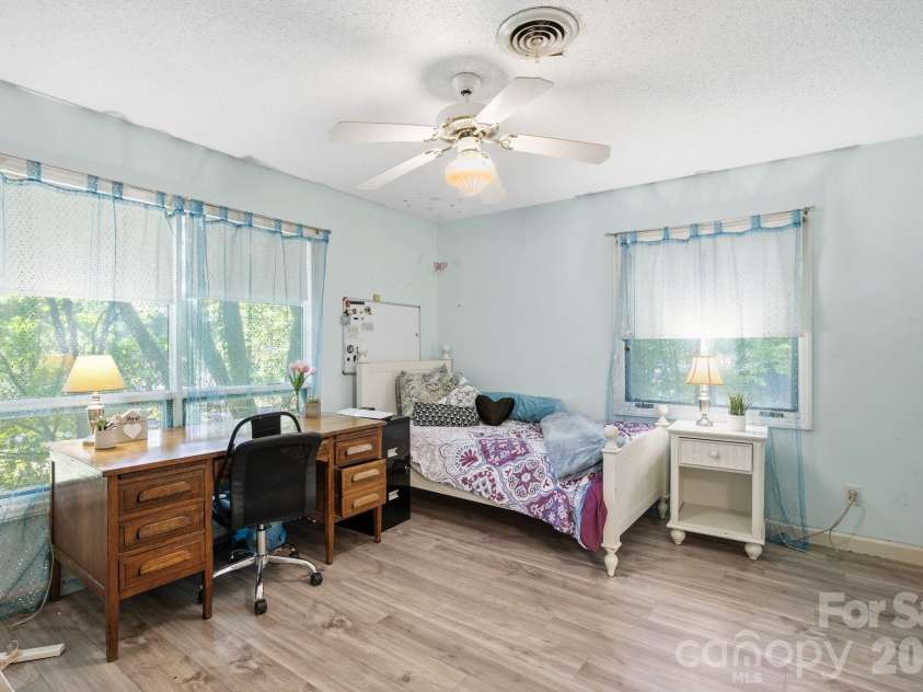 1775 Apple Tree Lane, Fort Mill, SC 29715.  MLS# CAR4380119, YatesRealty ID 28448. 