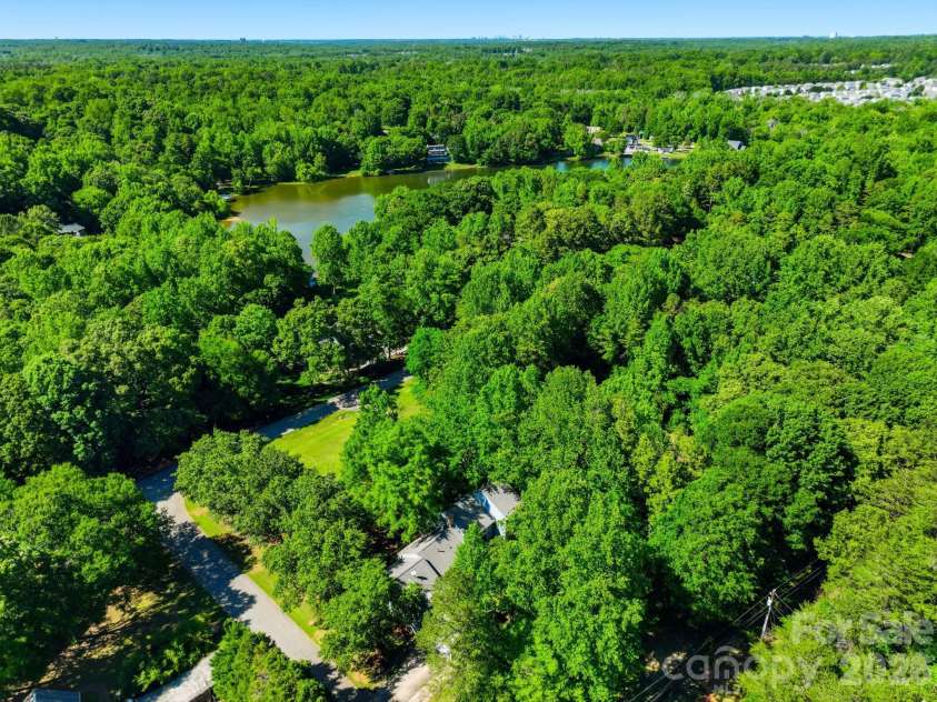 1775 Apple Tree Lane, Fort Mill, SC 29715.  MLS# CAR4380119, YatesRealty ID 28448. 