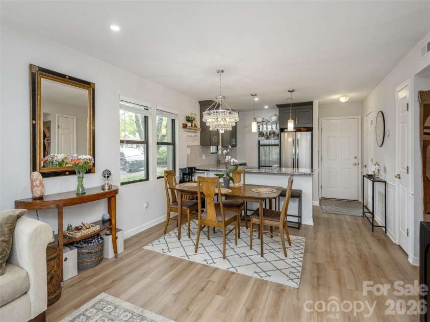 1305 Abbey Circle, Asheville, NC 28805.  MLS# CAR4385347, YatesRealty ID 28449. 