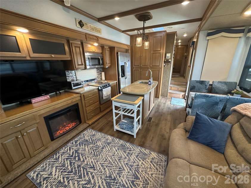 108 Grand View Drive, New London, NC 28127.  MLS# CAR4322462, YatesRealty ID 2845. 