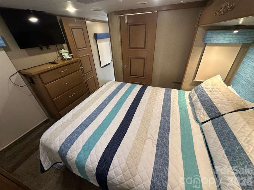 108 Grand View Drive, New London, NC 28127.  MLS# CAR4322462, YatesRealty ID 2845. 