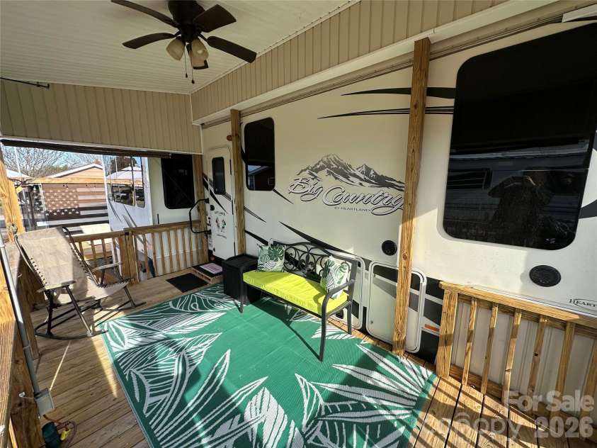 108 Grand View Drive, New London, NC 28127.  MLS# CAR4322462, YatesRealty ID 2845. 