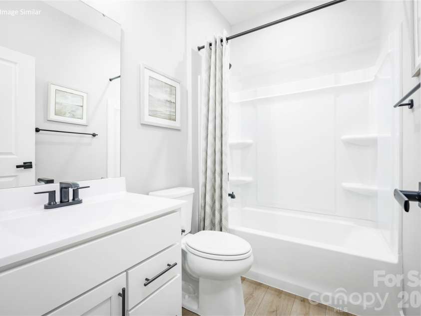 917 Heathway Drive, Charlotte, NC 28213.  MLS# CAR4386039, YatesRealty ID 28450. Representative Photo Only