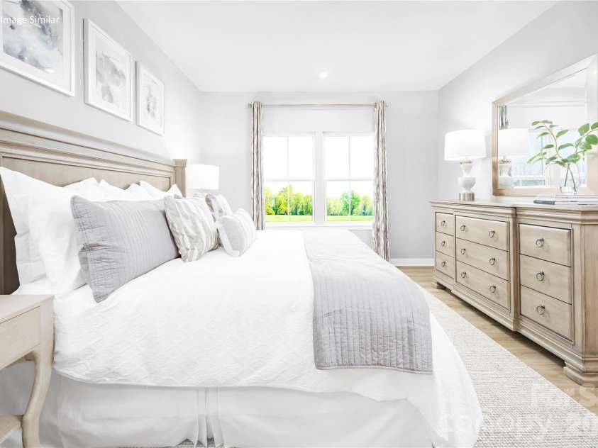 917 Heathway Drive, Charlotte, NC 28213.  MLS# CAR4386039, YatesRealty ID 28450. Representative Photo Only