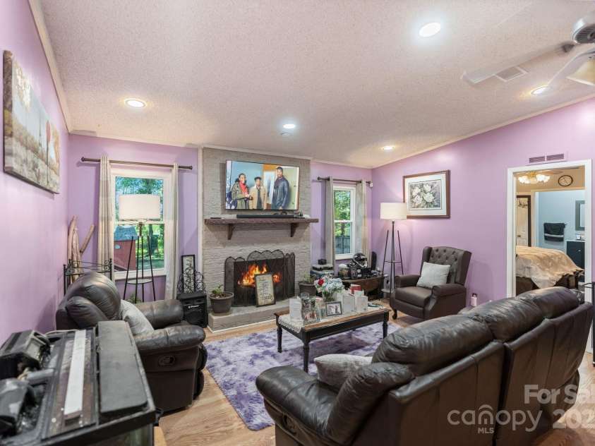 115 Red Fox Court, Mount Holly, NC 28120.  MLS# CAR4280215, YatesRealty ID 28451. 