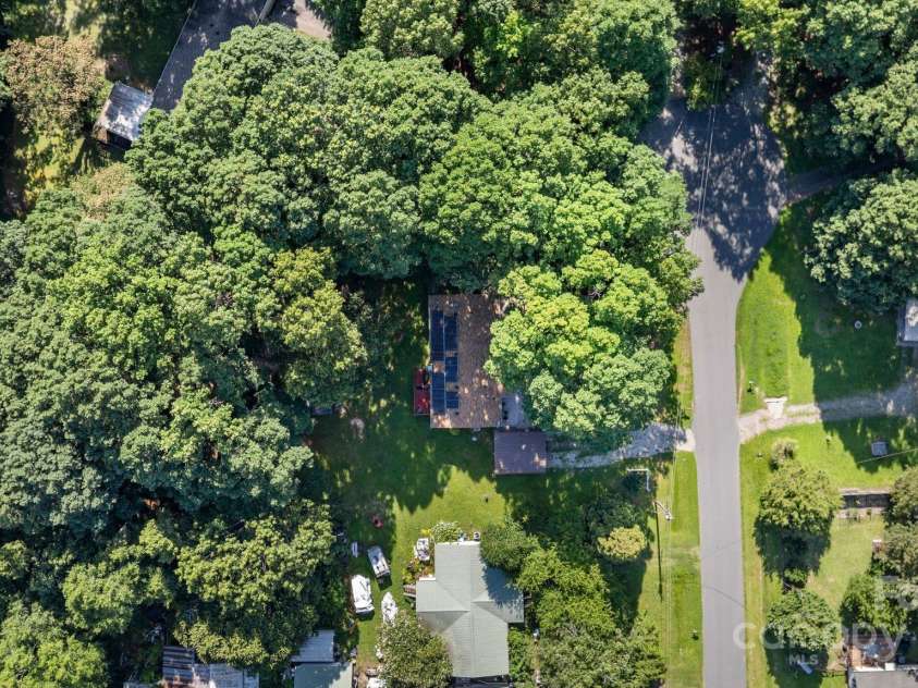 115 Red Fox Court, Mount Holly, NC 28120.  MLS# CAR4280215, YatesRealty ID 28451. 