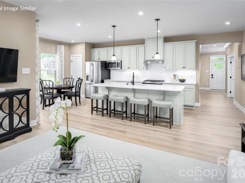 913 Heathway Drive, Charlotte, NC 28213.  MLS# CAR4386050, YatesRealty ID 28451. Representative Photo Only