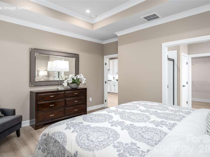 913 Heathway Drive, Charlotte, NC 28213.  MLS# CAR4386050, YatesRealty ID 28451. Representative Photo Only